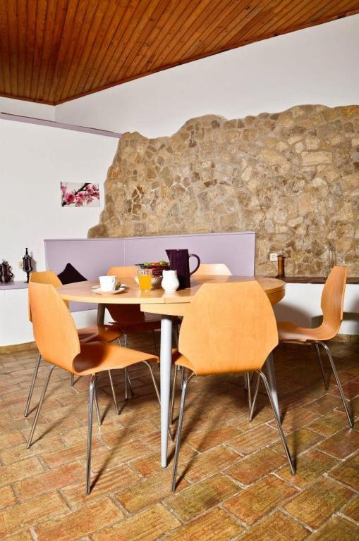 Apartamento com 1 Quarto e Mezanino
