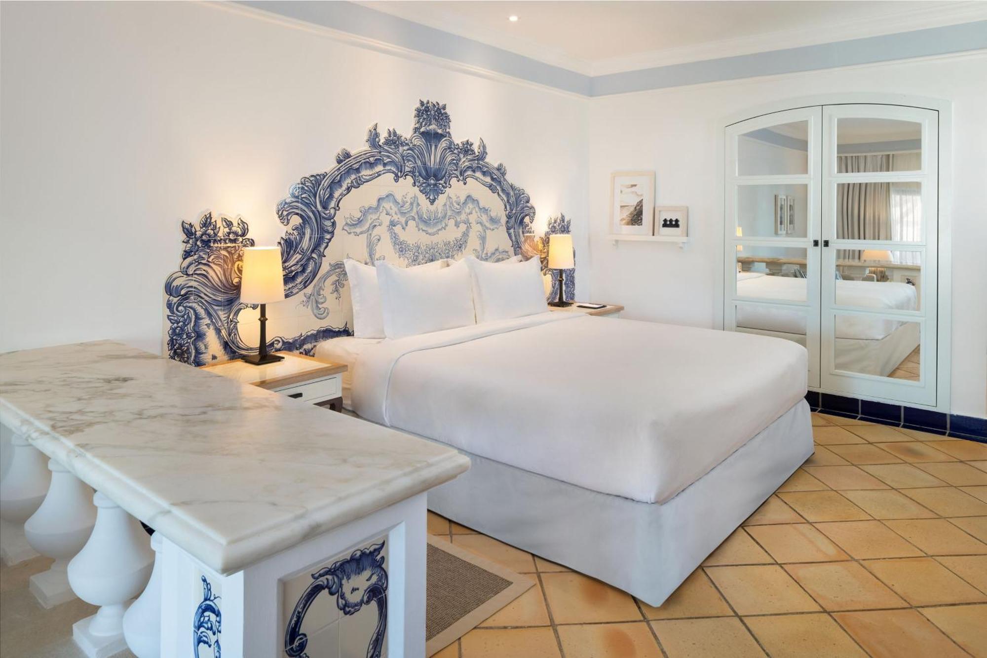 Grand Deluxe Queen Room Resort View