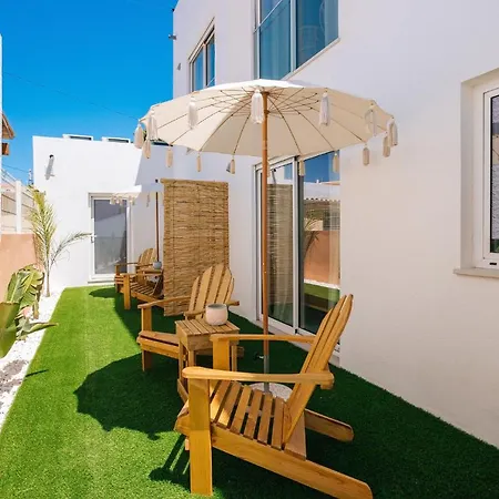 Coral Boutique Suites-3